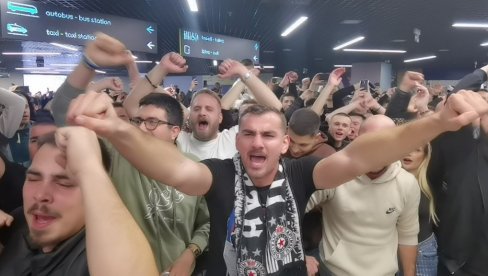 ГРОБАРИ ЗАТЕЧЕНИ: Чекали Жељка Обрадовића на аеродрому, а дошла - легенда Звезде! (ФОТО)