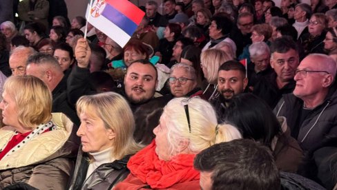 СЕЧАЊ: У току трибина листе Александар Вучић - најбоље за Сечањ