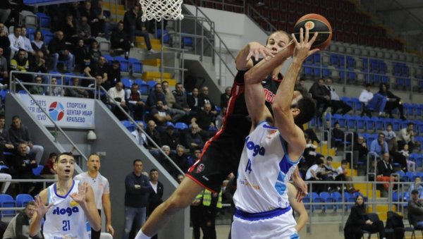 „БЕЛИ“ КАО ТАЈФУН: Кошаркаши Слоге убедљиво савладали Вршац – 105:66