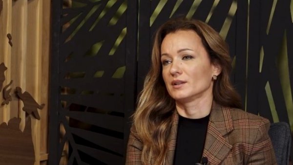 ПРОГРАМ КОЈИ РАЗВИЈА СВАКИ ДЕО НАШЕ ЗЕМЉЕ: Маја Бојовић за Новости о важности програма интегралног развоја Србије (ВИДЕО)