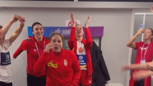 GDE JE SAD ONA MALA?! Srbija pobedila Španiju na Svetskom prvenstvu, a evo šta su srpske rukometašice potom uradile u svlačionici (VIDEO)