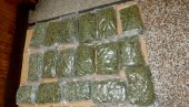 HAPŠENJE U PROKUPLJU: Zaplenjeno preko osam kilograma marihuane - Oglasio se Dačić (FOTO)
