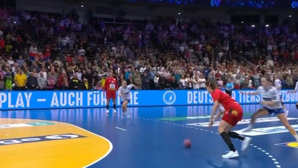 ОВО СЕ НИКАДА У ИСТОРИЈИ НИЈЕ ДЕСИЛО! Погледајте како је Србија решила да не победи на Светском првенству! (ВИДЕО)