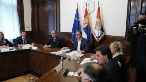 VAŽAN SASTANAK U PREDSEDNIŠTVU: Vučić sa timovima zaduženim za energetsku stabilnost i bezbednost zemlje