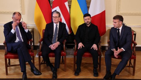 ŠTA SE OVO DESILO U LONDONU? ZELENSKI  GLEDA U POD, A MAKRON SMRKNUT: Svi bruje o izrazima lica evropskih lidera (FOTO/VIDEO)