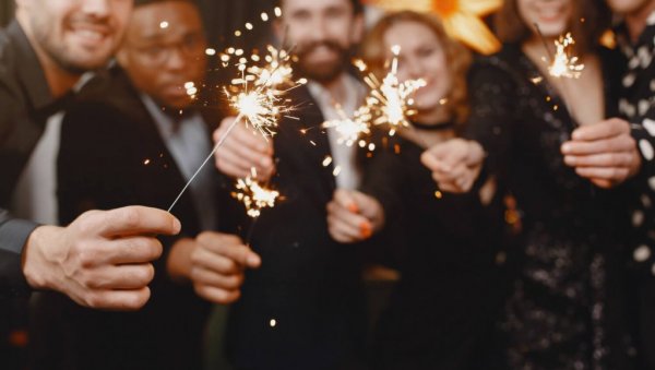 СТРАНЦИ КОЈИ ПРВИ ПУТ ЧЕКАЈУ НОВУ ГОДИНУ У БЕОГРАДУ