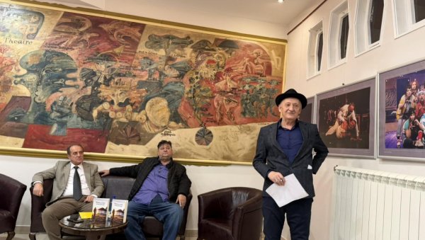 ИСПИСАН ЧОВЕКОЉУБЉЕМ: Роман Невидљиви спаситељи пред Шапчанима