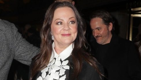 PRIHVATILA JE SEBE KAKVA JESTE U TVRDILA DA NIKADA NEĆE MOĆI DA BUDE MRŠAVA: Sad se pojavila sa 45 kilograma manje i svi su u šoku! (FOTO)