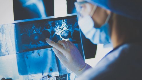 BIVŠI SELEKTOR IMA RAK MOZGA: Sin saopštio tužne vesti, čuveni trener odmah napušta sport