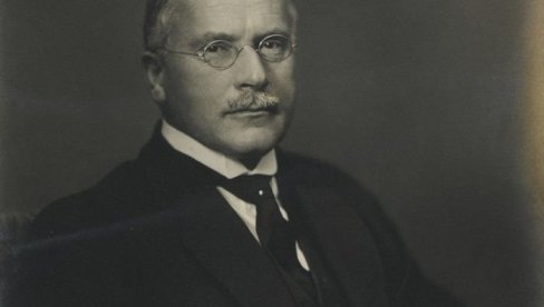 КАРЛ ЈУНГ ЈЕ ТВРДИО ДА ОВАКО НИКАДА ОД МУШЛОГ ДЕТЕТА НЕЋЕМО НАПРАВИТИ МУШКАРЦА: Једна ствар је кључна!