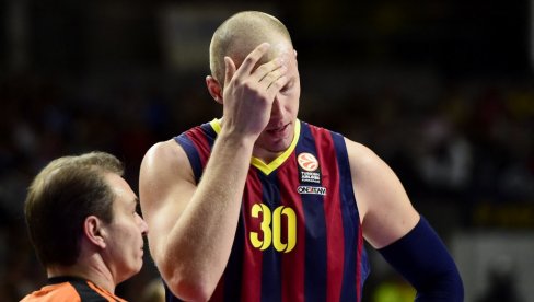 А ОН ПОБЕГАО У СРБИЈУ...  Бившем НБА кошаркашу прете смрћу због посете Москви