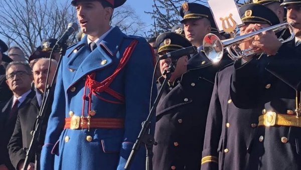 ОД ОЧЕВЕ ХАРМОНИКЕ, ДО САБОРА У БЕОГРАДУ: Александар Дулић чувар традиције и српства