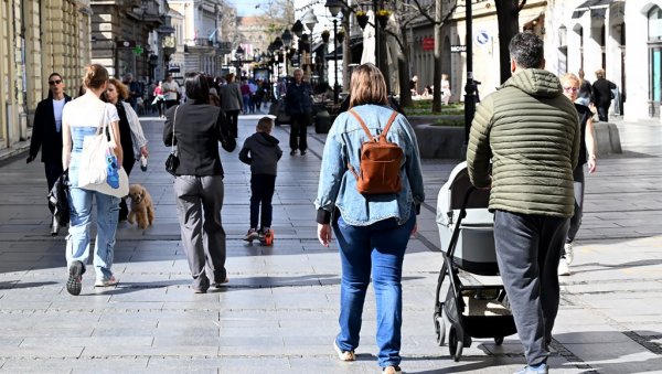 СРБИЈА - НАША ПОРОДИЦА Министарка Жарић Ковачевић: Демографски развој стратешко питање