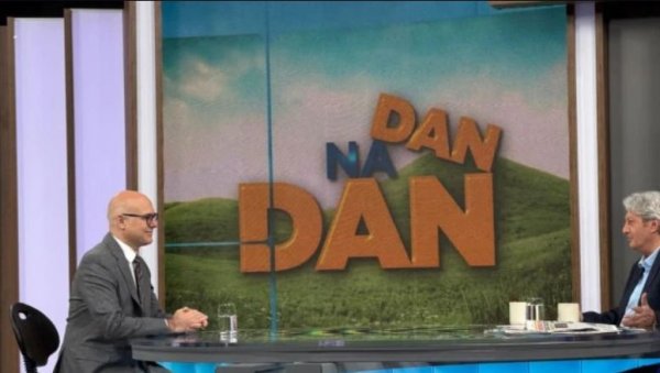 ОПСЕСНУТОСТ ВУЧИЋЕМ И СРБИЈОМ ЈЕ ЗАБРУЊАВАЈУЋА! Вучевић о понашању комшија: Немојте нас увлачити у ваше проблеме!