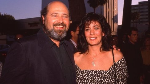 СУДБИНСКИ СУСРЕТ СЕ ДОГОДИО НА СНИМАЊУ КУЛТНОГ ФИЛМА КАДА ЈЕ ХАРИ СРЕО САЛИ: Роб Рајнер је због ове жене изменио филм!