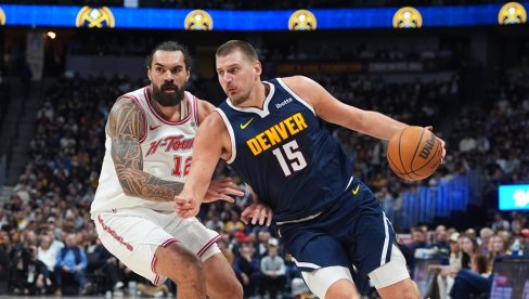 DA, DA I TO JE MOGUĆE! Nikola Jokić asistirao sam sebi i bacio Amere u trans (VIDEO)