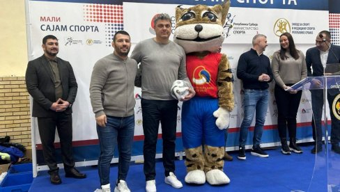 MALI SAJAM SPORTA U BEČEJU: Najmlađi saznali kojim sportskim veštinama mogu da se bave u svojoj opštini