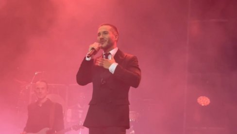 СПРЕМНА ЈЕ КАО ПУШКА: Саша Ковачевић о детаљима свадбе и вереници (ФОТО)