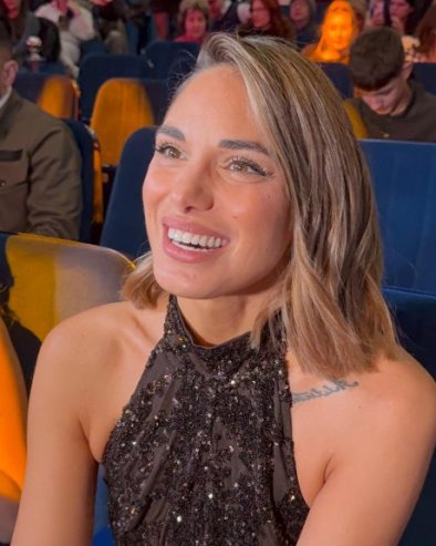 ИМАМ ОГРОМНУ ТРЕМУ: Вереница Саше Ковачевића, Зорана Тасовац заблистала у шљокичастој хаљини - Не морам да се навикавам на ово (ФОТО)