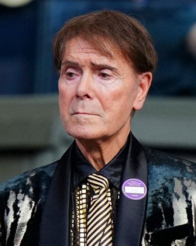 ЈЕДАН ОД НАЈСЛАВНИЈИХ БРИТАНСКИХ ПЕВАЧА БОЛУЈЕ ОД РАКА: За дијагнозу сазнао случајно, а сада одлучио да открије све