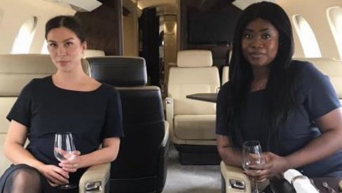 НЕИЗДРЖИВО, ТРЕТИРАЛИ СУ МЕ КАО СМЕЋЕ Исповест бивше сјуардесе из приватних авиона