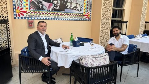 СВЕ УЗ САГЛАСНОСТ ВЕЉКА ПАУНОВИЋА: Бранко Радујко посетио у Дохи Александра Митровића