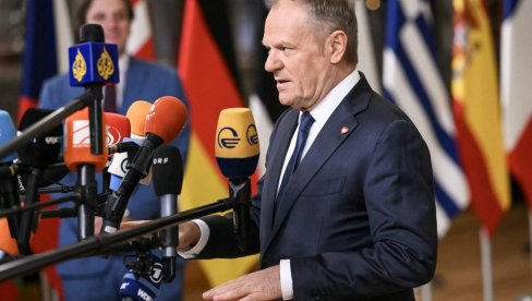 ИЛИ НОВАЦ ДАНАС ИЛИ КРВ СУТРА Туск: Имамо једноставан избор, и не говорим само о Украјини, говорим о Европи