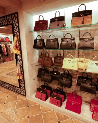 МАРИЈУ СУПРУГ ТУКАО И МУЧИО У ЛИФТУ, ПА ЈЕ БАЦИО СА 10. СПРАТА: Тврдио да се бацила сама - Камере све снимиле