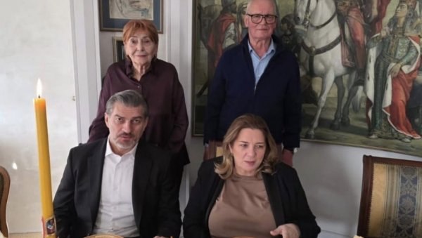 ВУЧИЋ УГОСТИО ПРЕДСЕДНИКА ГРУЗИЈЕ И ЊЕГОВУ СУПРУГУ Установио сам невероватну сличност у обичајима наших народа (ФОТО)