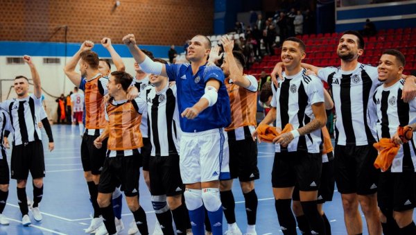 ЦРНО-БЕЛА ДОМИНАЦИЈА: Партизан убедљиво преко Звезде до финала Купа!