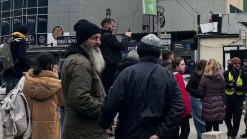 SEAD TOSKIĆ NA SKUPU U NOVOM PAZARU: Radikalni islamista podržava blokadere! (FOTO)