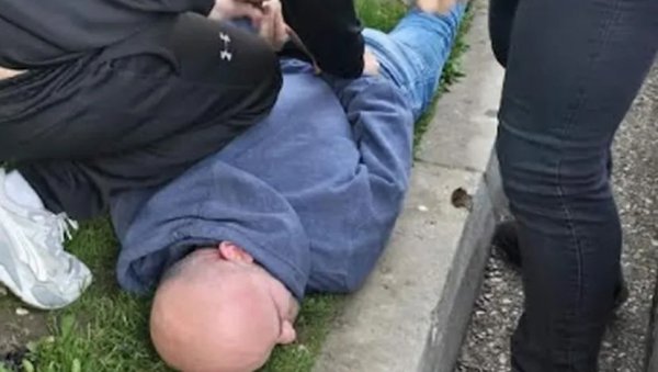 УХАПШЕН СРБИН У БУДВИ: Претио девојци објављивањем експлицитних фотографија (ФОТО)