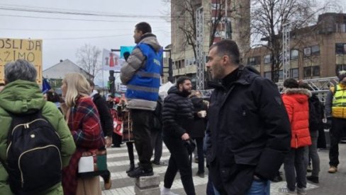 KRAJNJE JE VREME DA SRBI NAJZAD PROGLEDAJU