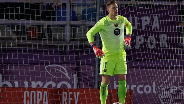 ПОЧНИ ДА БРАНИШ, ИЛИ... Из Немачке упозоравају Тер Штегена