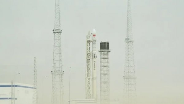КИНА ЛАНСИРАЛА РАКЕТУ ДУГИ МАРШ-12А: Други степен ушао у планирану орбиту, први није
