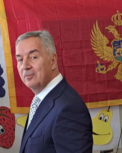 ЦРНА ГОРА ЈОШ НИЈЕ ДОБИЛА ЗАКОН О ПОРЕКЛУ ИМОВИНЕ   Ђукановићеви сатови откуцали - заборав