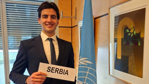 НАШ СТРАХИЊА СА СВЕТСКИМ ЛИДЕРИМА: Признање Уједињених нација за студента из Београда