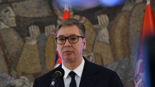 ПЕНЗИОНЕРИ ЋЕ ПОЧЕТКОМ ЈАНУАРА ДОБИТИ НАЈВЕЋЕ ПЕНЗИЈЕ У ИСТОРИЈИ Вучић: Уверен сам да ће наши најстарији суграђани бити задовољни