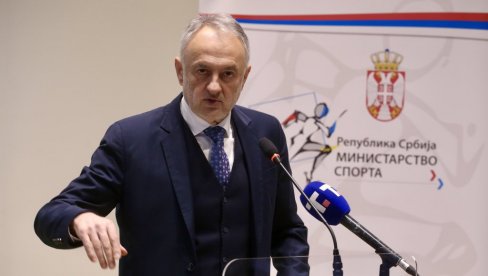МИНИСТАР СПОРТА ЗОРАН ГАЈИЋ: Клуб је основна ћелија производње шампиона