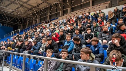 POČEO ZIMSKI TURNIR U MALOM FUDBALU: Zrenjanin čuva tradiciju