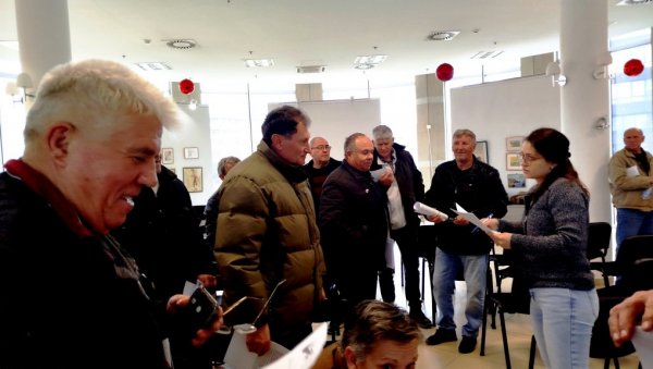 У ПОМОРАВЉУ ОКО 500 ПОЉОПРИВРЕДНИКА ВЕЋ ОБУЧЕНО ЗА ПРАВИЛНУ ПРИМЕНУ ПЕСТИЦИДА   Без хемије нема квалитета