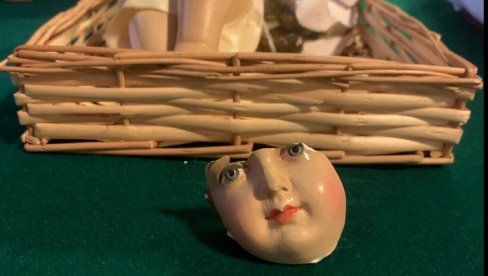 СТАТУА МАЛОГ ИСУСА У ШКОТСКОЈ ОБЕЗГЛАВЉЕНА НА БАДЊЕ ВЕЧЕ: Званичници повезују вандализам са менталним здрављем починилаца