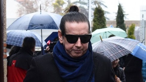 RODITELJI SU UMRLI OD TUGE KADA JE POGINUO: Jašar Ahmedovki smogao snage da progovori o smrti brata Ipčeta