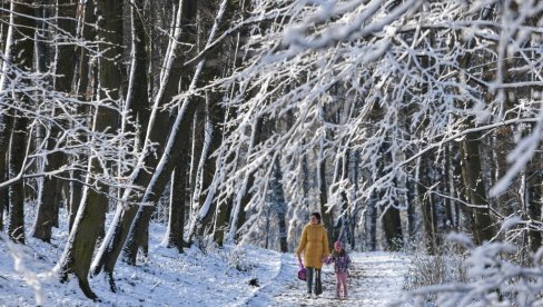 HITNO UPOZORENJE RHMZ: Okovaće nas sneg i led - Popaljeni alarmi
