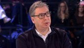 VUČIĆ O PRETNJAMA KOJE MU STIŽU: Najviše na svetu volim Srbiju, ovde ostajem