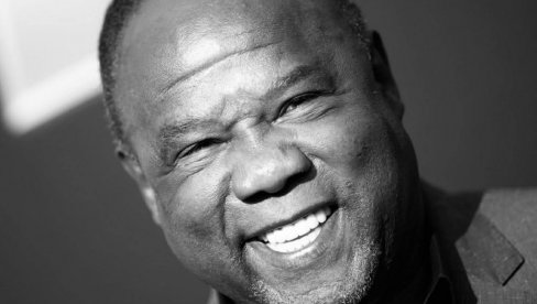 ПРЕМИНУО СЛАВНИ ГЛУМАЦ: Сви ће га памтити по улози у култној серији - тужне вести саопштио његов менаџер