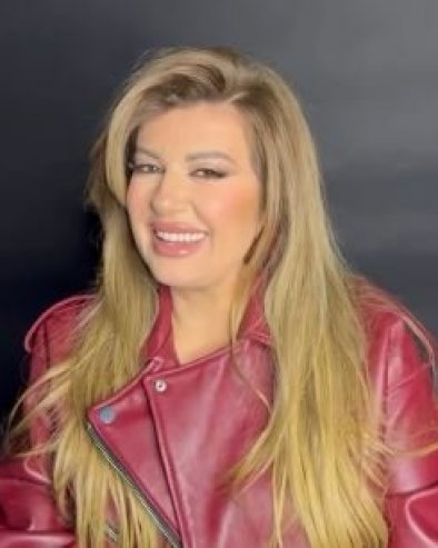 ОВО ЈЕ ТРЕБАЛО ДА СЕ ДЕСИ ПРЕ МНОГО ГОДИНА: Вики Миљковић се огласила на дан дочека Нове године са важним информацијама (ФОТО)