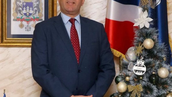 Градоначелник Шапца др Александар Пајић честитао је  суграђанима Нову 2026. годину. 