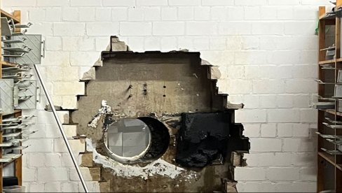 СПЕКТАКУЛАРНА ПЉАЧКА БАНКЕ: Лопови испразнили 3.000 сефова