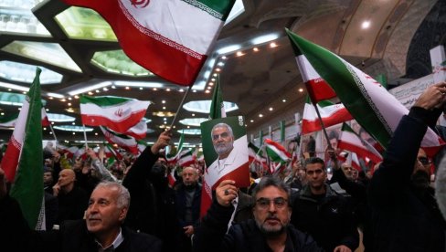 ОПЕРАЦИЈА АЈАКС 2.0: Може ли ЦИА да понови пуч са млађим Пахлавијем у Ирану?